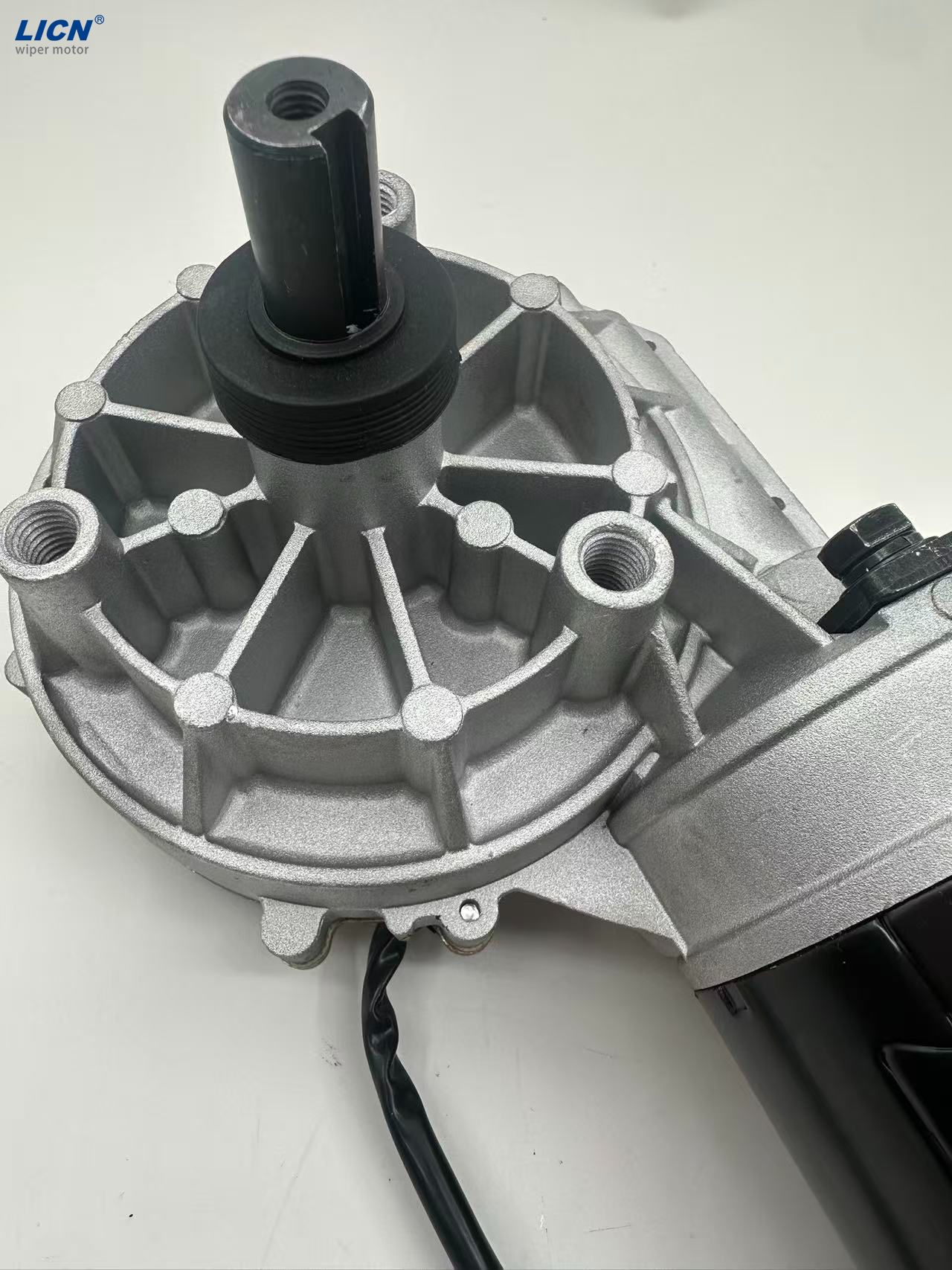 Heavy Duty 180W 12V/24V Motor Gearbox for Engineering Applications and Dinosaur Rides